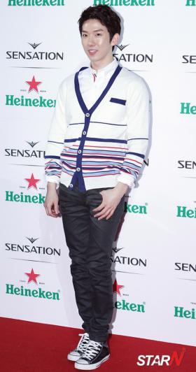 โจควอน (Jo Kwon) กำลังเตรียมตัวสำหรับผลงานเดี่ยว!