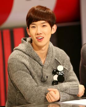 รายละเอียดเพิ่มเติมของอัลบั้มเดี่ยวของโจควอน (Jo Kwon) 