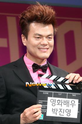 ปาร์คจินยอง (Park Jin Young) ตอบคำขอของซอนเย (Sun Ye) ไม่กระซิบ JYP ในเพลง?