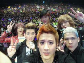 วง Teen Top ปิดคอนเสิร์ตที่ประเทศญี่ปุ่นประสบความสำเร็จ