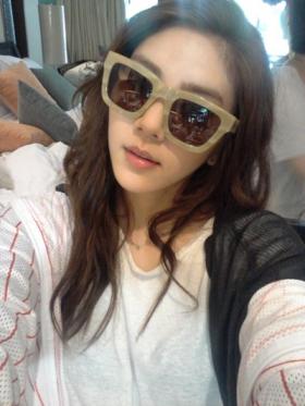 ซอนดัมบิ (Son Dam Bi) มาพักผ่อนที่เกาะสมุย