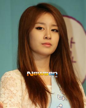 จิยอน (Ji Yeon) กลับไปเยี่ยมบ้านครั้งแรกในรอบ 4 ปี!