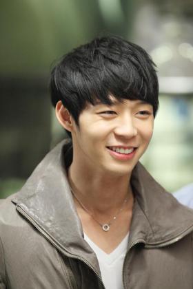 ยูชอน (Yoochun) เป็นศิลปินเกาหลีที่สามารถโปรโมทกรุงโซลได้ดีที่สุด?