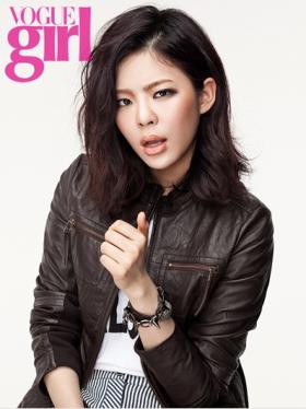จางแจอิน (Jang Jae In) ถ่ายภาพในนิตยสาร Vogue 