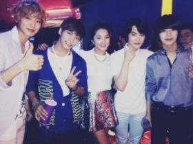 Bada ถ่ายภาพกับสมาชิกวง EXO และ SHINee!