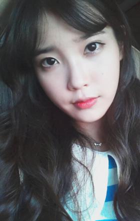 IU ทักทายแฟนๆ ด้วยภาพ!