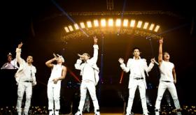 คอนเสิร์ต ALIVE Galaxy Tour 2012 ของวง Big Bang ที่รัฐแคลิฟอร์เนียประสบความสำเร็จ!