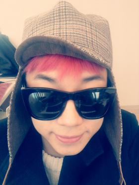 อูยอง (Woo Young) อวดสีผมใหม่?