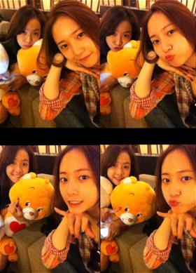 Krystal และ Victoria ทักทายแฟนๆ ด้วยใบหน้าตอนเช้า?