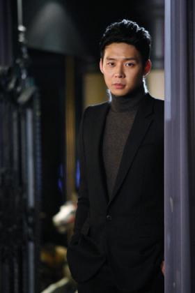 แฟนๆ มาเยี่ยมกองถ่าย I Miss You ของยูชอน (Yoochun)