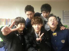 ภาพอีจงซอค (Lee Jong Suk) จากกองถ่ายละคร School 2013 