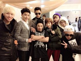 วง D-Unit ไปให้กำลังใจสนับสนุนวง Big Bang 