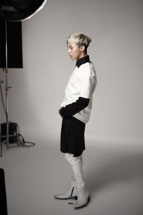 G-Dragon เป็นพรีเซ็นเตอร์ให้กับแบรนด์ The Saem