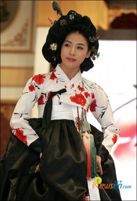 20071107News07_Front.jpg