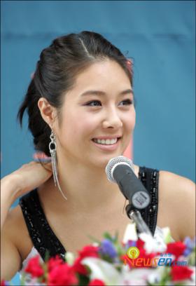 20071126News05_Front.jpg