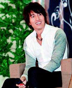 20080502News07_Front.jpg