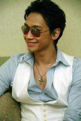 20080828News03_Front.jpg