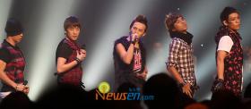 20080926News02_Front.jpg