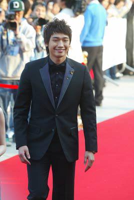 20090218News04_Front.jpg