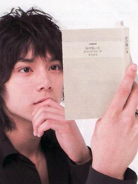 หนังสือเล่มแรกของ &quot;มิสึชิม่า ฮิโร&quot; (Mizushima Hiro) ขายได้ 1 ล้านเล่มแล้ว