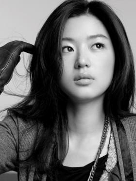 ยืนยัน&quot;จวนจีฮุน&quot; (Jeon Ji Hyun) เตรียมสละโสดแล้วจ้า