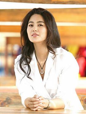 อดีตรองมิสเกาหลีรอดตัวคดีขโมยกระเป๋าสตางค์
