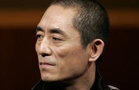 จางอี้โหมว (Zhang Yimou) ยอมรับแล้วละเมิดนโยบายลูกคนเดียว