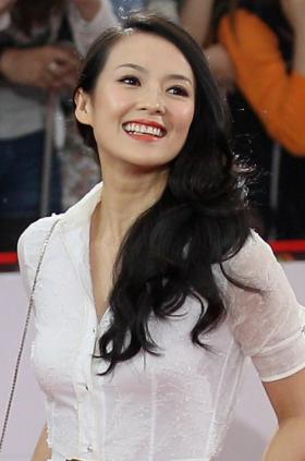 จางจื่ออี๋ (Zhang Ziyi) เคลียร์ประเด็นขายตัว - คู่กรณียอมรับลงข่าวมั่ว