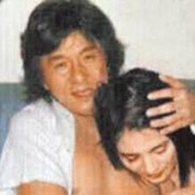 เผยภาพฉาว เฉินหลง (Jackie Chan) กอดสาวเปลือยแนบอก