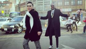 2 วัน 35 ล้านวิว!!! Hangover ของไซ (Psy) ยังรุ่งแต่เทียบ Gentleman ไม่ติด