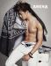 นิชคุณ (Nichkhun) ถ่ายภาพใน Arena Hoome Plus!