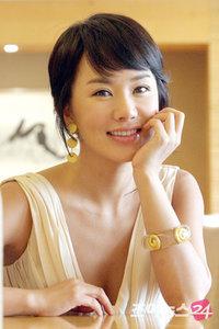 Uhm Jung Hwa - อึม จอง วา