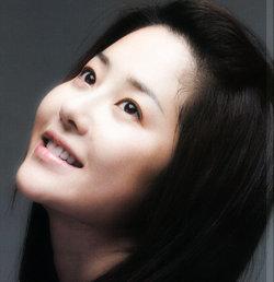 250px-Gohyunjung.jpg