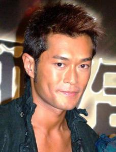 Bio_LouisKoo_Front.jpg