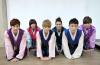 ภาพวง Teen Top ในชุดฮันบกเพื่อฉลองเทศกาลปีใหม่เกาหลี!