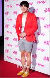 ศิลปินมากมายไปร่วมงาน Open Your Eyes ของ H&amp;M