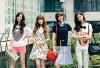 สมาชิกวง SNSD ร่วมถ่ายภาพใน @star1 ในแบบปาปาราสซี่!