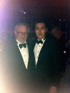 ซีวอน (Si Won) และ Psy ถ่ายภาพกับ Steven Spielberg