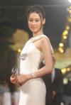 เหลียงลั่วซือ [Isabella Leong]