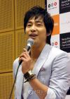 คังจีฮวาน (Kang Ji Hwan) ฉลองครบรอบปีแรก ของแฟนคลับชาวญี่ปุ่นอย่างเป็นทางการ