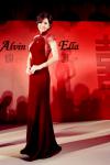 เจ้าสาวในชุดกี่เพ้า &quot;เอลลา (Ella) - S.H.E&quot; หมั้นหมายแฟนหนุ่มชาวมาเลเซีย	