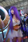 ไชน่าจอยสั่งแบน ลี่ หลิง (Li Ling) แต่งคอสเพลย์เปิดหวอโชว์กลางงาน
