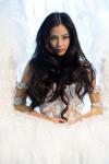 สงไต้หลิน (Lynn Xiong), แอนเจลาเบบี้ (Angela Baby) นำซูเปอร์โมเดลฮ่องกงถ่ายปฏิทิน 2013