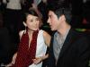 จางจื่ออี๋ (Zhang Ziyi) รังเกียจ? อ้อมกอด หวังลี่หง (Wang Lee Hom)