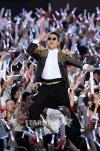 Gentleman ผ่านหลัก 80 ล้าน ไซ (Psy) ขอส่งเพลงใหม่ไปถึงเกาหลีเหนือ