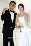 เหล่าคนดังแห่ร่วมงานแต่ง จองซุกวอน (Jung Suk Won) - แบคจียอง (Baek Ji Young)