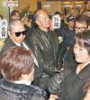 เฉินหลง (Jackie Chan) - หงจินเป่า (Sammo Hung) - ตี้หลุง (Ti Lung) - เดวิด เจียง (John Chiang) รวมตัวที่งานศพ อู๋หม่า (Wu Ma)