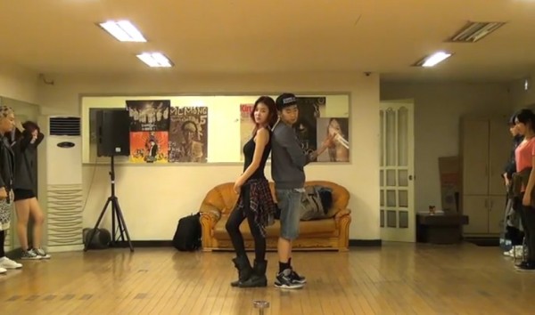[Video] NS Yoon-G &amp; Jay Park - Practicing If You Love Me Dance