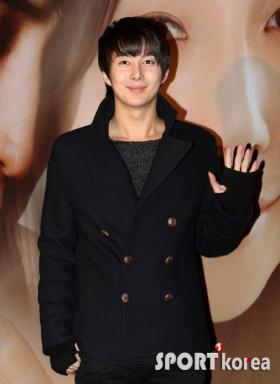คิมฮยองจุน (Kim Hyung Joon) ไปร่วมการฉายภาพยนตร์เรื่อง  Ghost: Invisible Love
