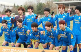คิมฮยอนจุง (Kim Hyun Joong) ไปเล่นบอลร่วมกับทีม FC MEN!